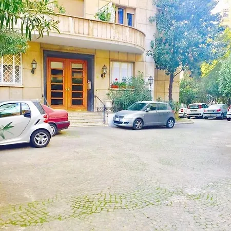 Lovely Near Vatican * روما